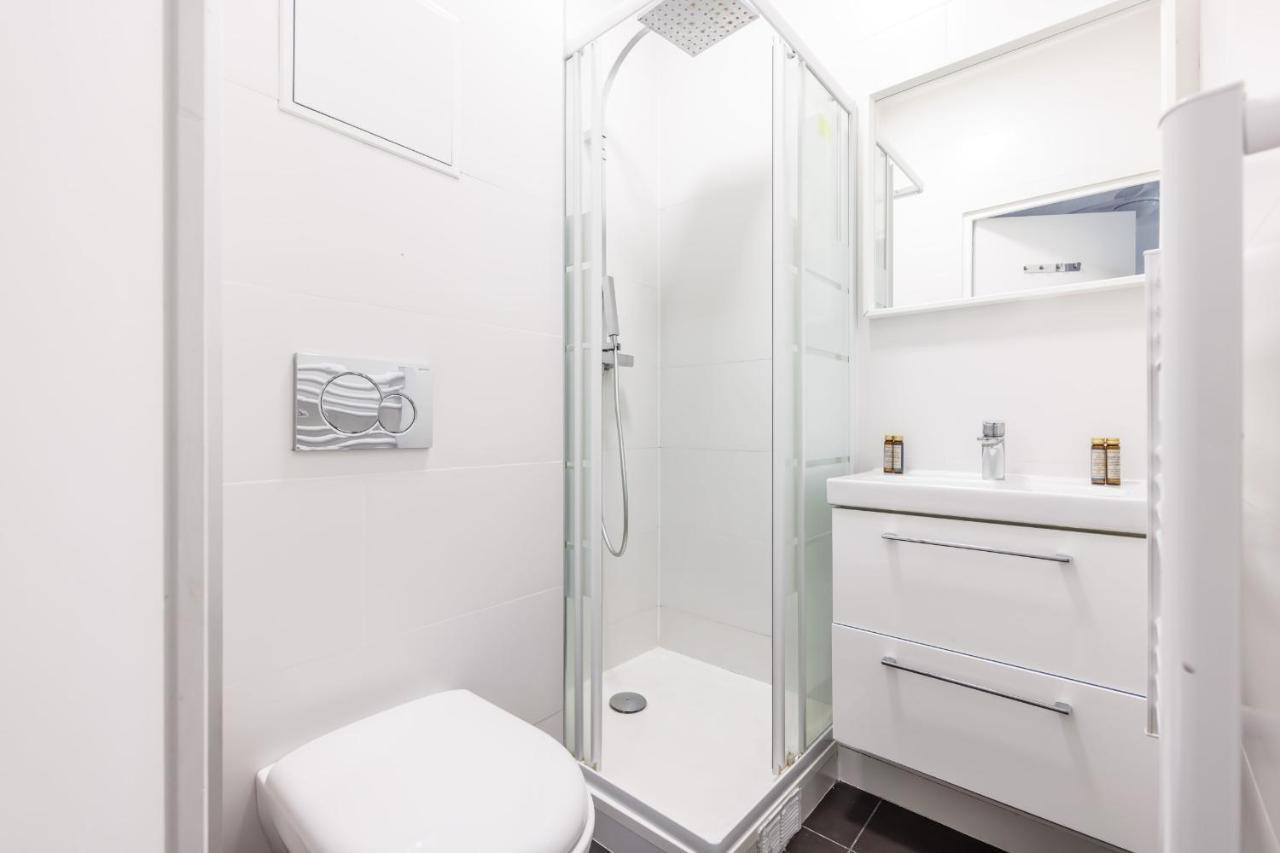 Cosy Apartment - 1Br-4P - Faubourg-Du-Roule Parigi Esterno foto